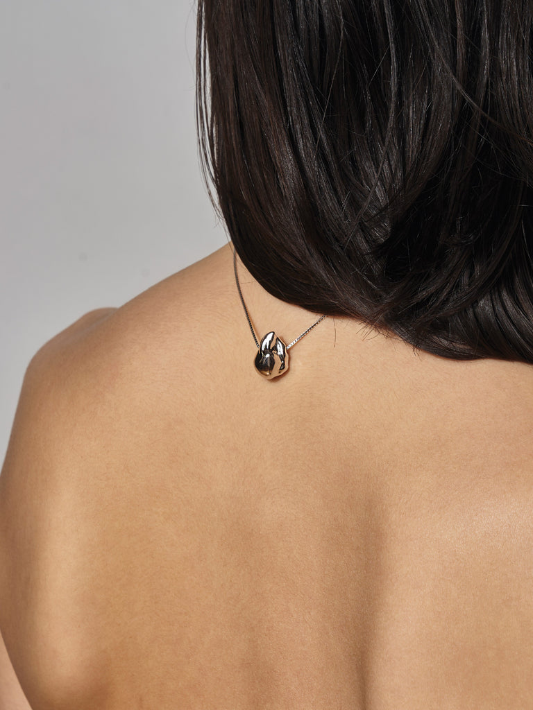 Replicant 1200, Sterling Silver Chain.