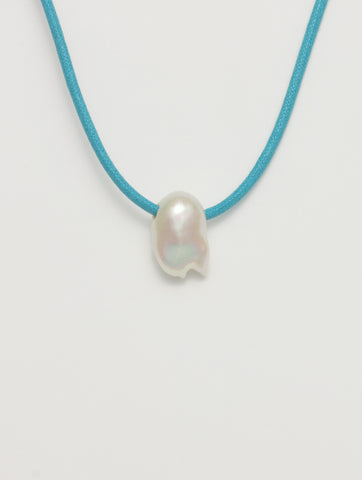 B. Pearl 015, Japanese Waxed Cord.