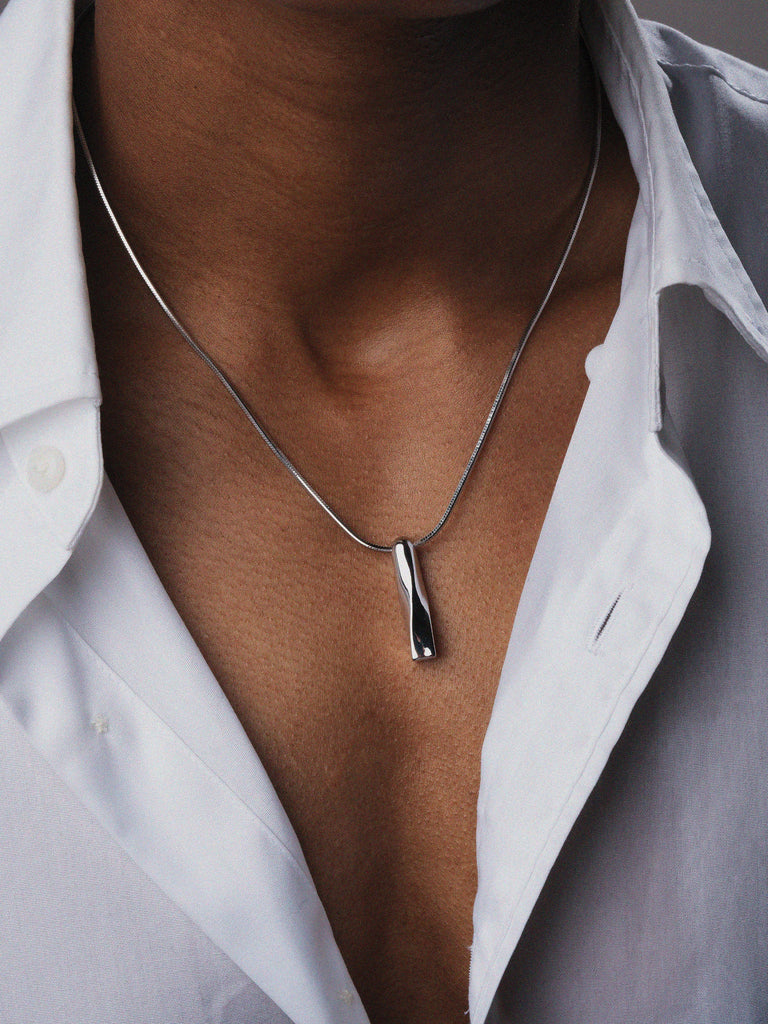 Warp, Sterling Silver Chain.