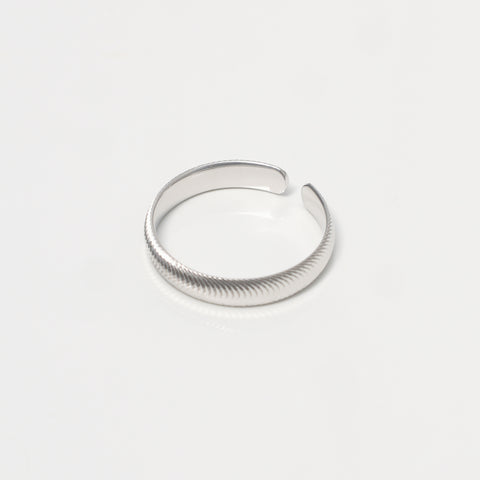 Echo Ring, Sterling Silver.