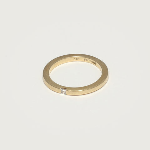 Neo Diamond Ring, 14K Solid Gold.