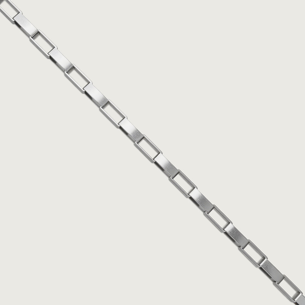 Relay Chain 2, Stainless Steel.