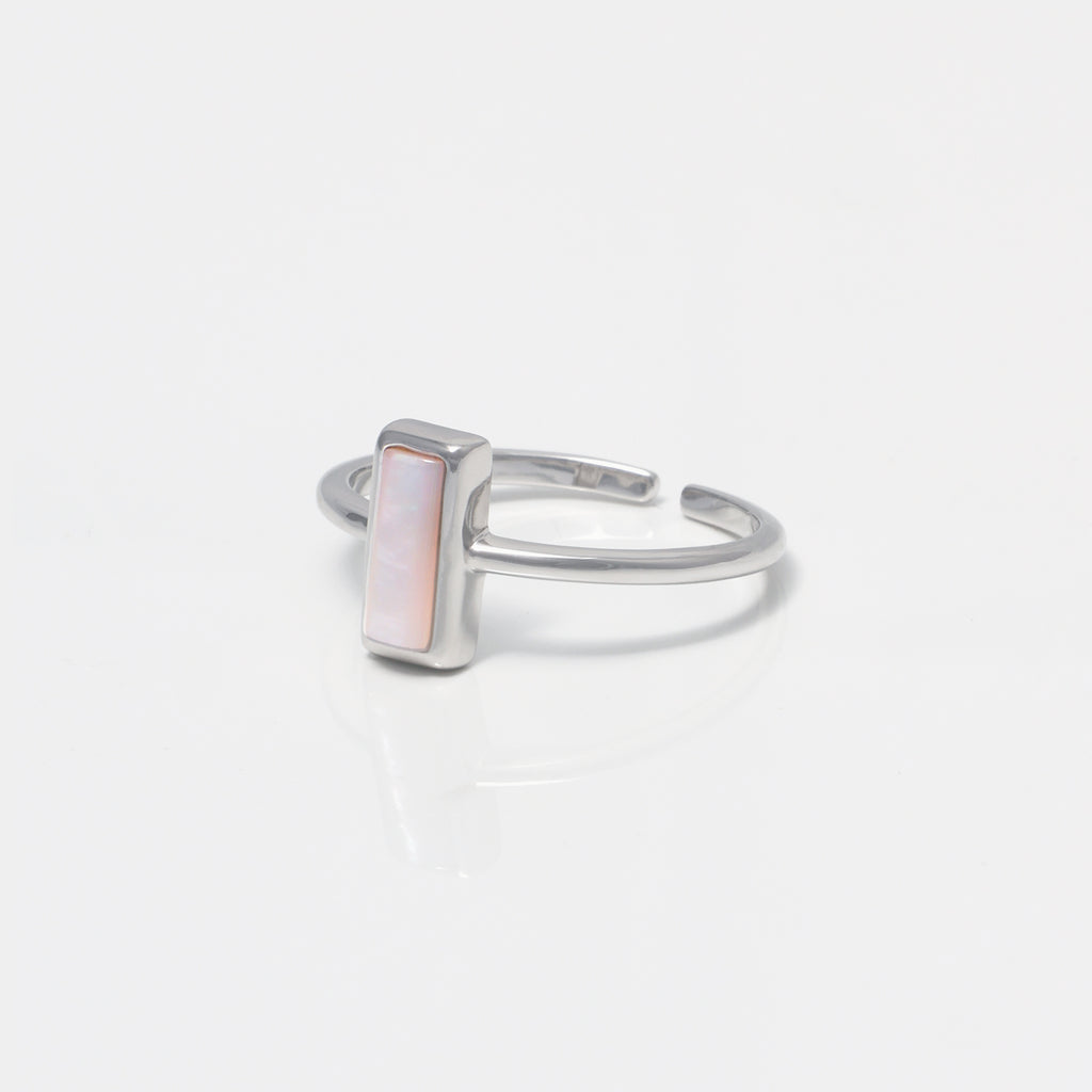 Welcome Ring, Pink Shell Silver.